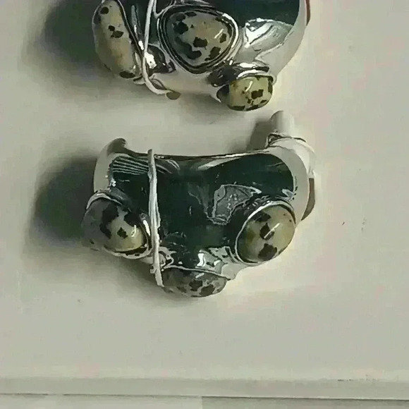 Zara Earrings - Picture 6 of 6